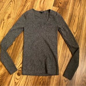 Express Charcoal Long Sleeve V-Neck Top women’s size - S/P